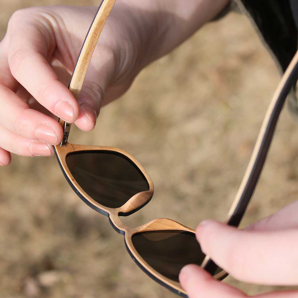 Zubehor, Sonnenbrille, Brillen, Finger, Person