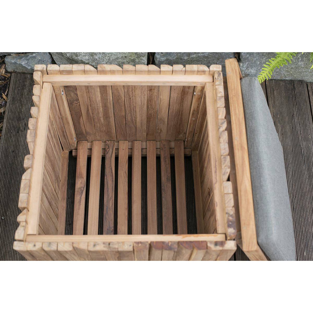 BL26015_Teakbox_Hocker_Oxford_M-_8__1200x1200px Bild: