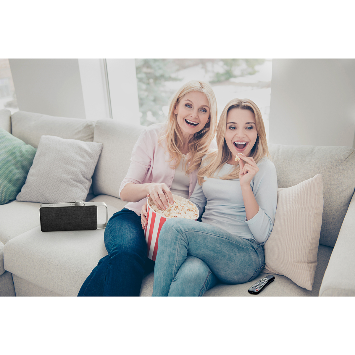 Tragbarer-TV-Sprachverstarker-Oskar-4 Bild: