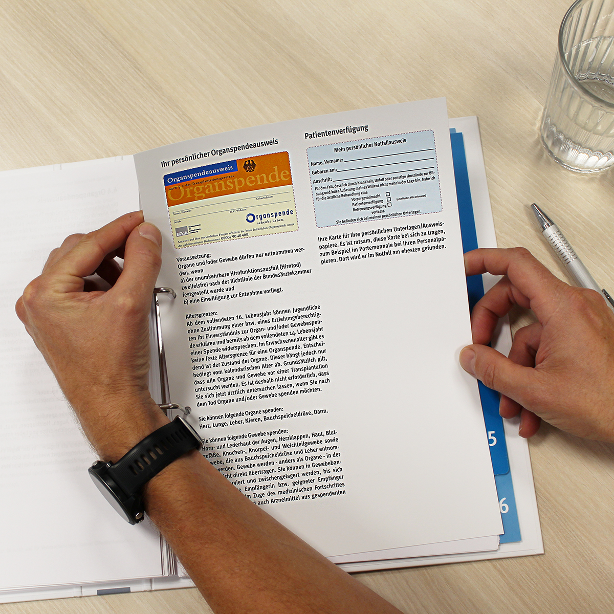 der-vorsorgeordner-mein-organspendeausweis_hand1_1200x1200px Bild: