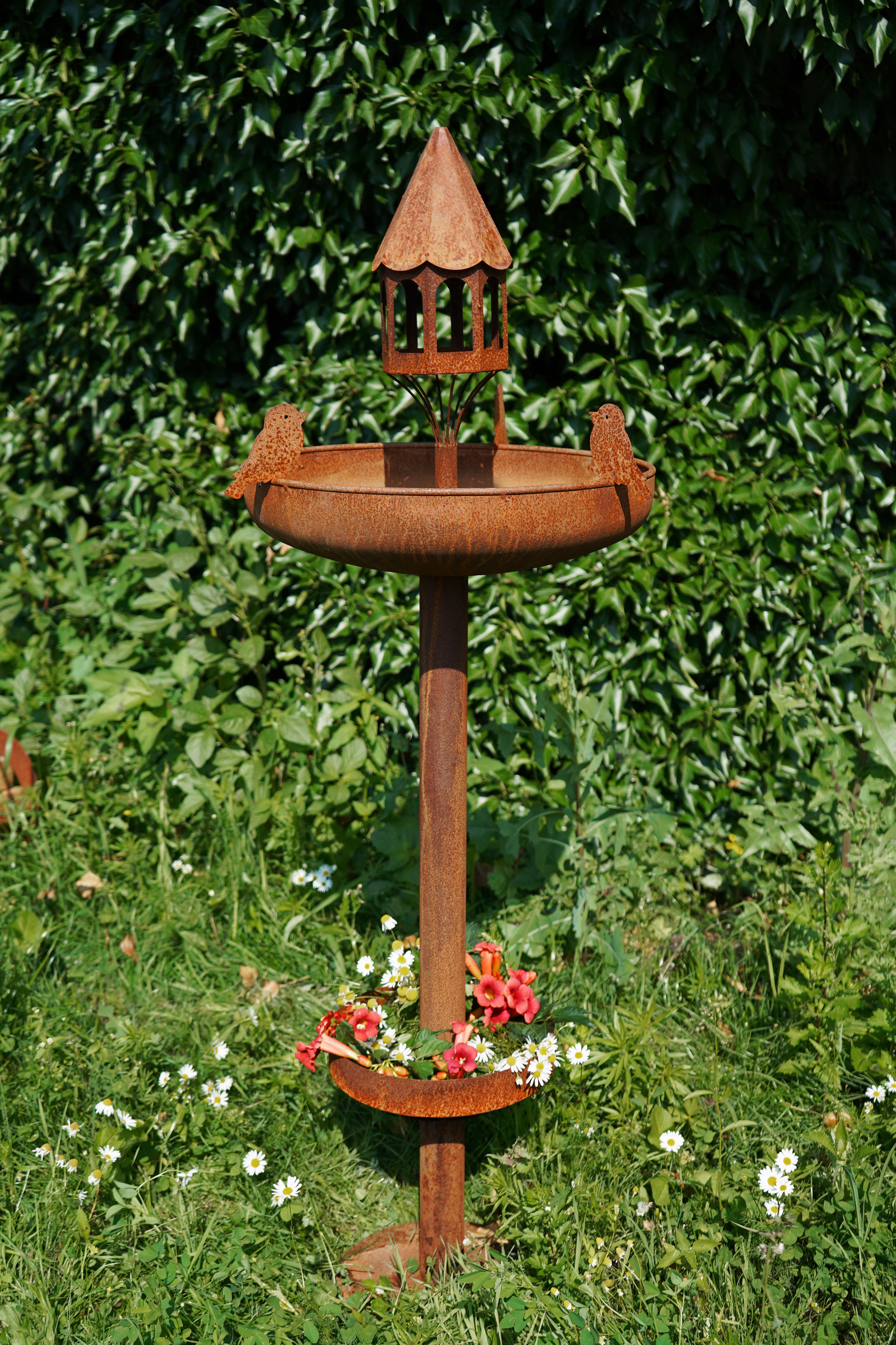 65869-Vogeltraenke-Tim_2-Kopie Bild: