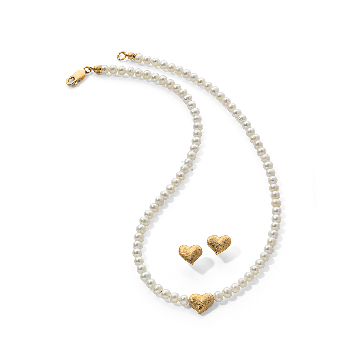 ArsMundi_Collier-mit-Herz-und-Ohrringen_0833289_SL01_1200x1200px Bild: