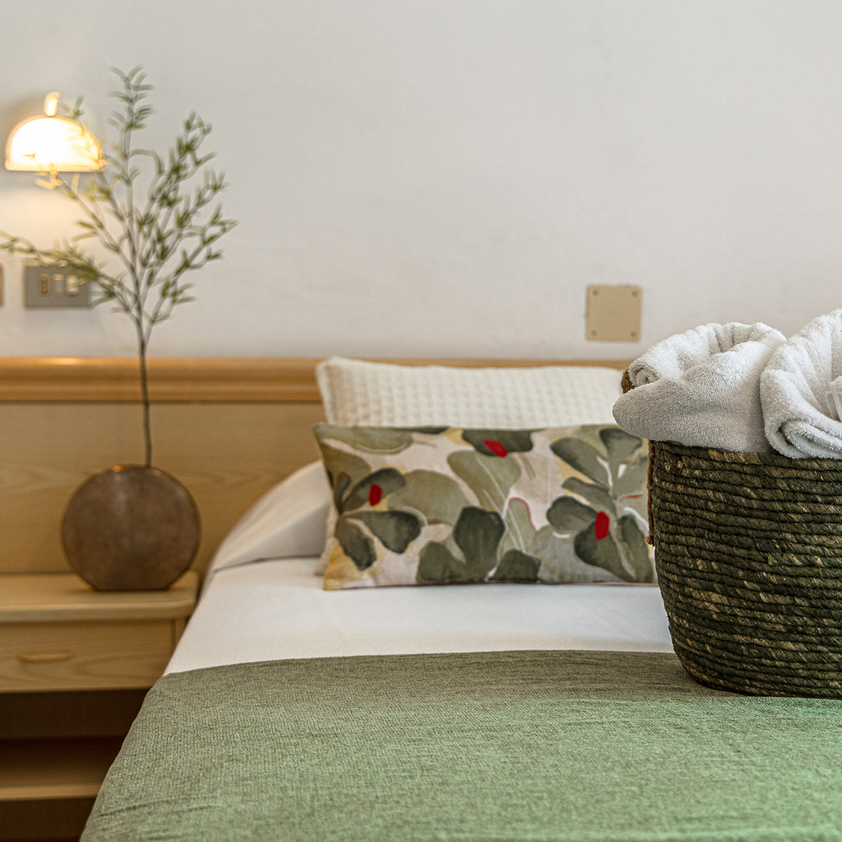 Kissen, Dekoration für Zuhause, Kopfkissen, Pflanze, Lampe