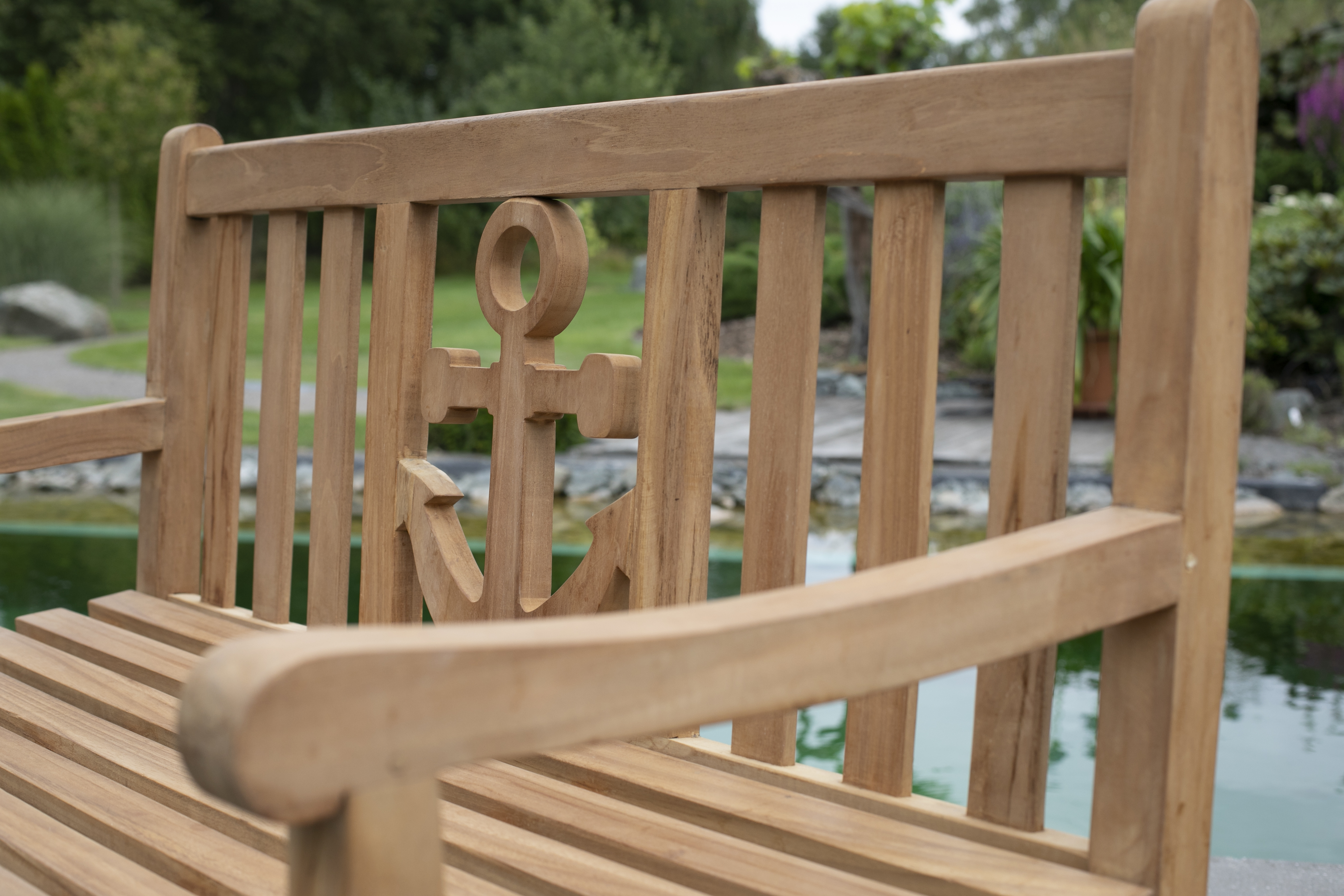 BL02161_Teak_Bank_Anker_120cm_milieu-4-1 Bild: