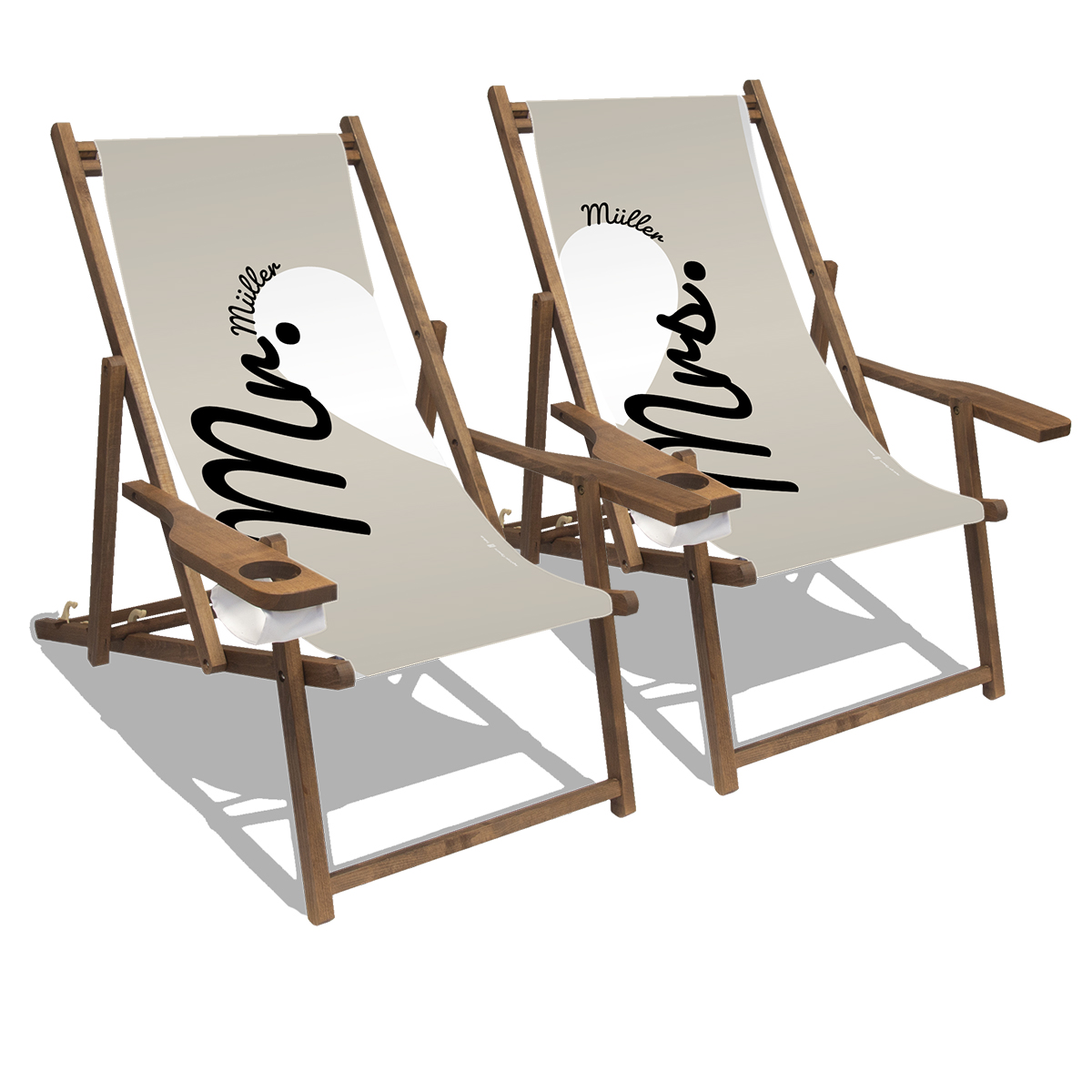 liegestuhl-cultus-mit-armlehne-MONTAGE_Mr-Mrs_72dpi_RGB Bild: Holz-Liegestuhlset "MRS & MR"