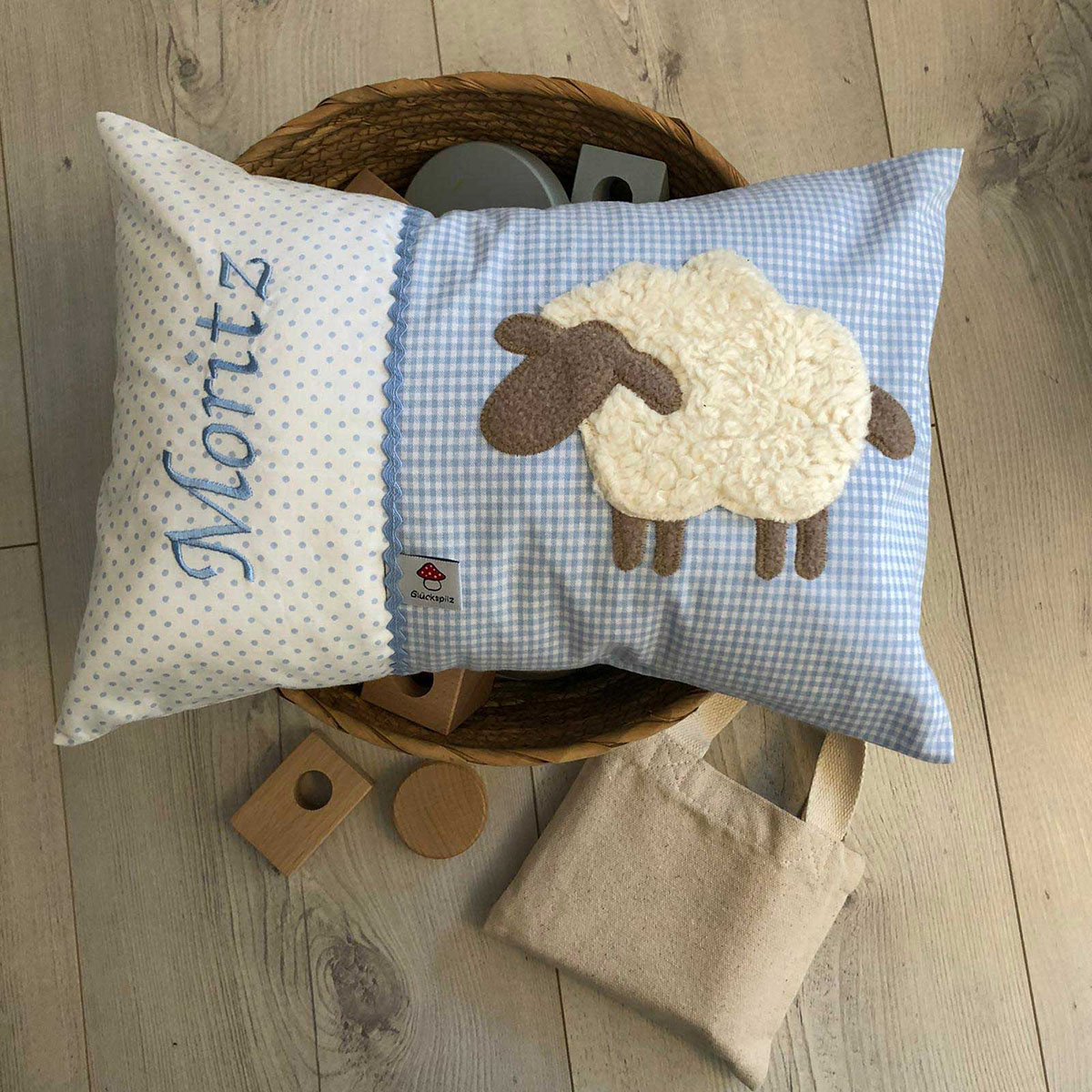 Namenskissen_Schaf_hellblau-4 Kissen, Dekoration für Zuhause