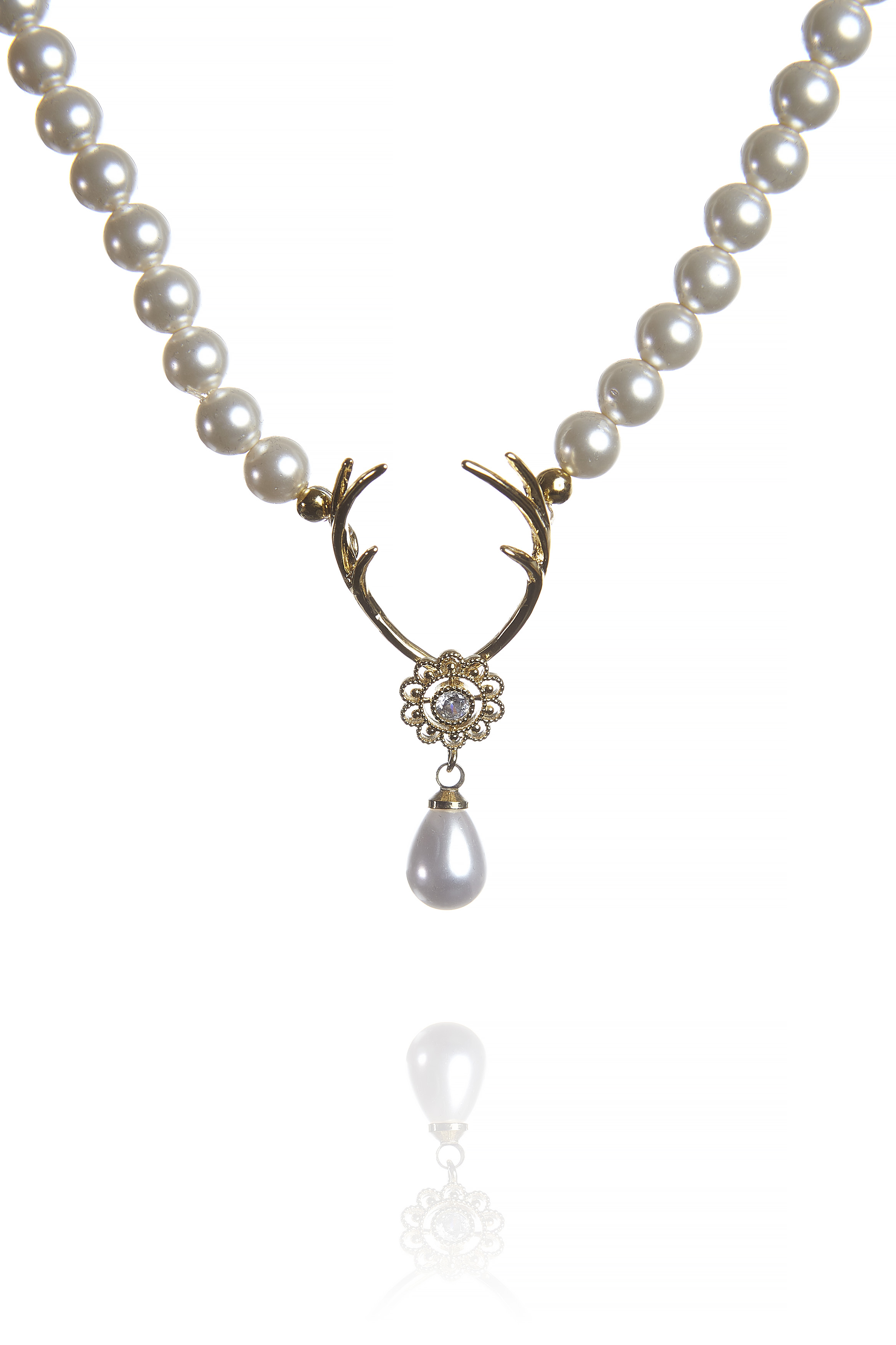 Halskette-Hirschfaenger-Fritzi-gold Bild: Perlenkette Fritzi "Hirschfänger"